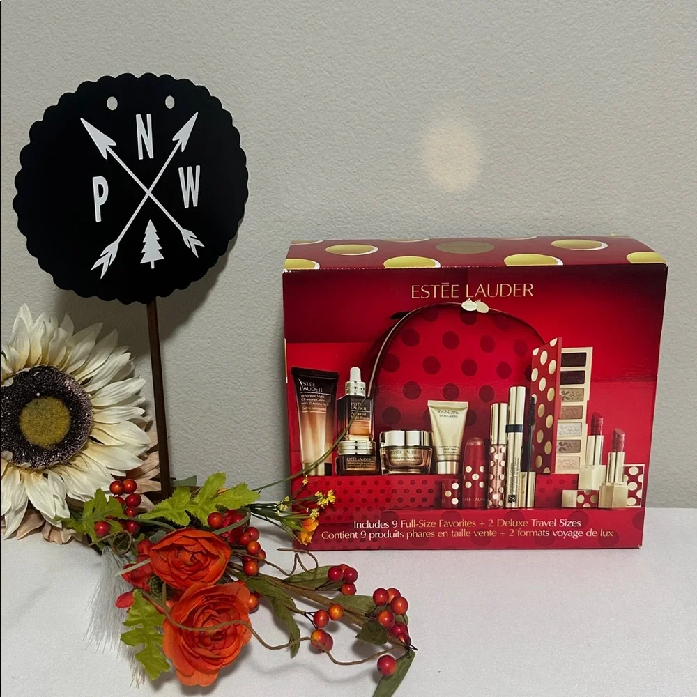Estée Lauder 12-Pc. Holiday Blockbuster Beauty Gift Set ~ Glow (Warm) ~ New! - Picture 3 of 16